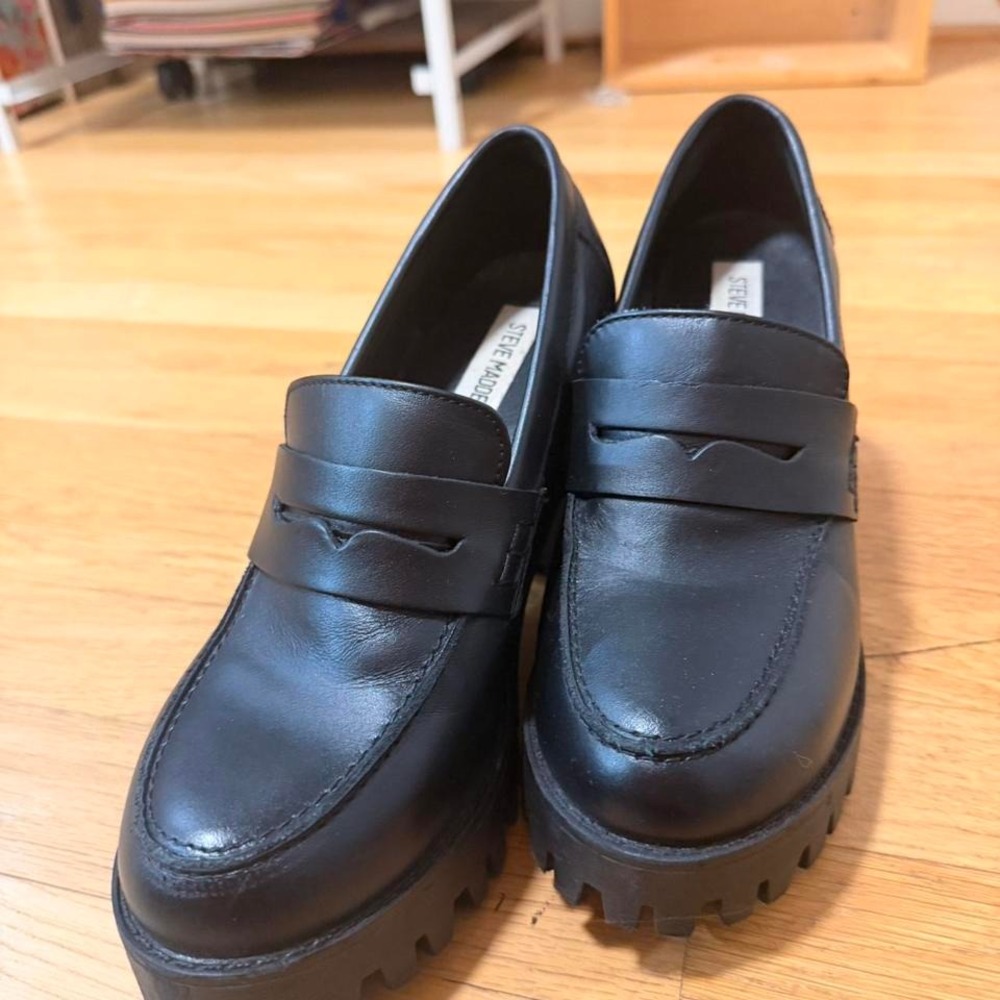 Steve Madden Black Platform Lug Sole Penny Loafers Chunky Block Heel Womens 8.0 - Picture 2 of 5